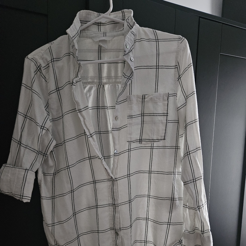 H&M summer button-up shirt